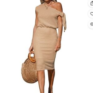 Cupshe Knit Off Shoulder BeachDress Shoulder Tie Short Sleeve Elastic Waist Midi